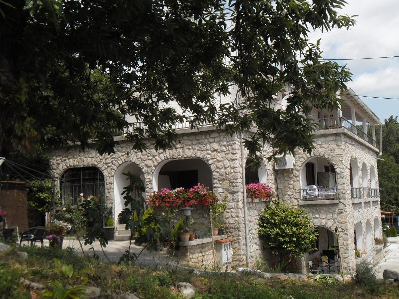 Apartments Kestenovi Dvori Opatija Exterior foto